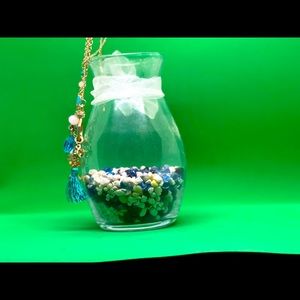 Turquoise and gold necklace